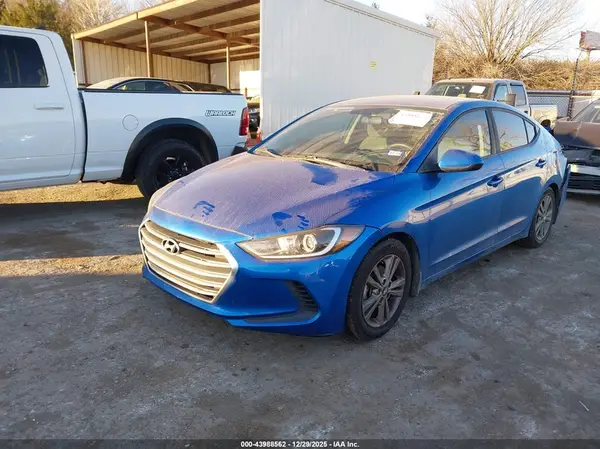5NPD84LF1JH322989 2018 HYUNDAI ELANTRA - Image 2