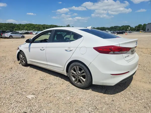 5NPD84LF1JH324211 2018 HYUNDAI ELANTRA - Image 2