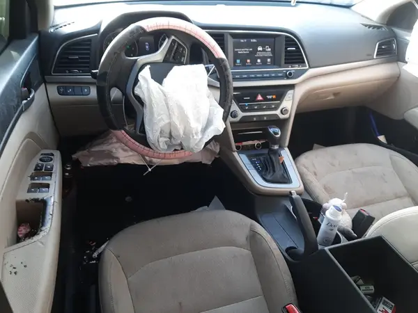 5NPD84LF1JH325410 2018 HYUNDAI ELANTRA - Image 8