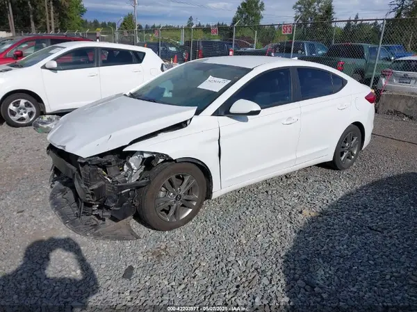 5NPD84LF1JH325441 2018 HYUNDAI ELANTRA - Image 2
