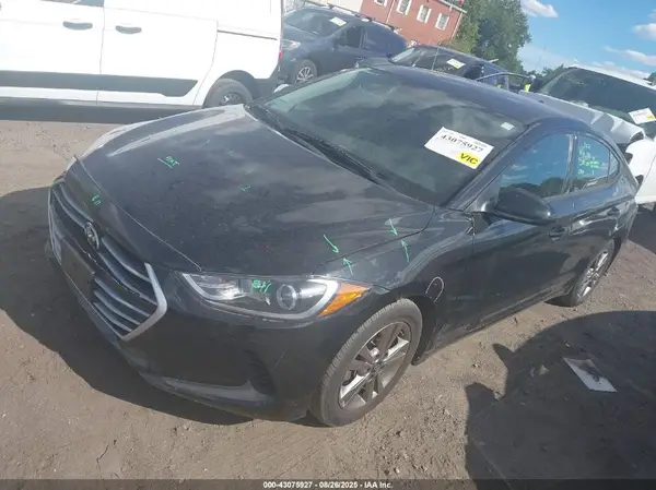 5NPD84LF1JH328663 2018 HYUNDAI ELANTRA - Image 2