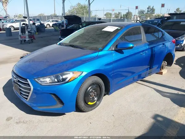 5NPD84LF1JH328680 2018 HYUNDAI ELANTRA - Image 2