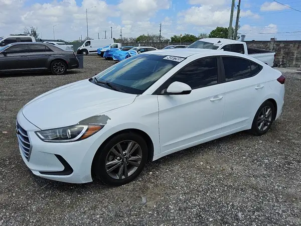 5NPD84LF1JH330221 2018 HYUNDAI ELANTRA - Image 1