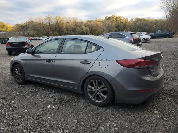5NPD84LF1JH332891 2018 HYUNDAI ELANTRA - Image 2