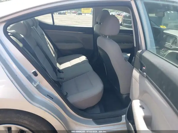 5NPD84LF1JH335144 2018 HYUNDAI ELANTRA - Image 8