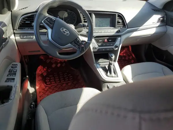 5NPD84LF1JH335256 2018 HYUNDAI ELANTRA - Image 8