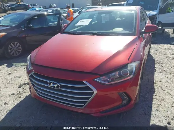 5NPD84LF1JH335726 2018 HYUNDAI ELANTRA - Image 2