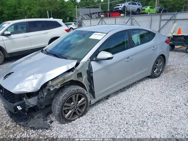 5NPD84LF1JH336066 2018 HYUNDAI ELANTRA - Image 2