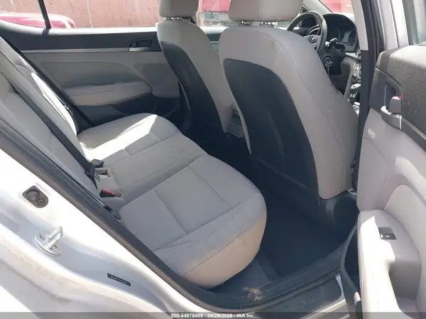 5NPD84LF1JH336066 2018 HYUNDAI ELANTRA - Image 8