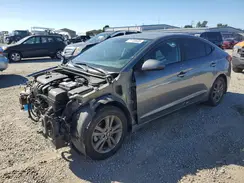 5NPD84LF1JH336536 2018 HYUNDAI ELANTRA