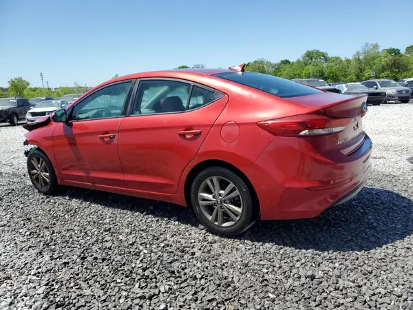 5NPD84LF1JH337377 2018 HYUNDAI ELANTRA - Image 2