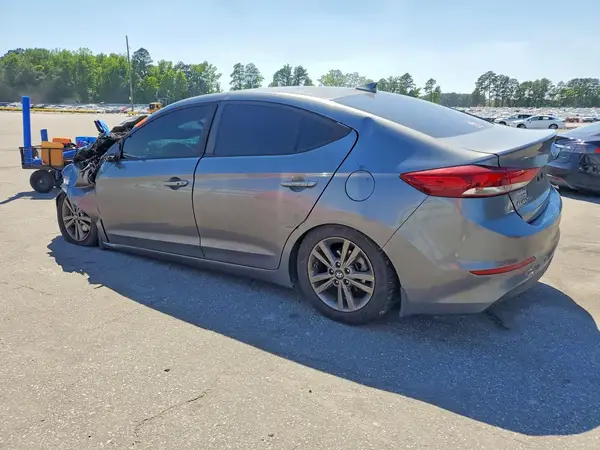 5NPD84LF1JH338433 2018 HYUNDAI ELANTRA - Image 2