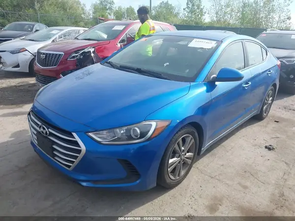 5NPD84LF1JH341476 2018 HYUNDAI ELANTRA - Image 2