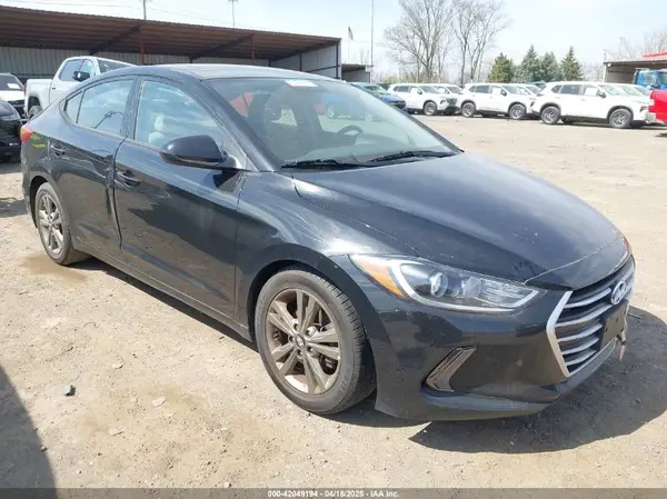 5NPD84LF1JH342806 2018 HYUNDAI ELANTRA - Image 1