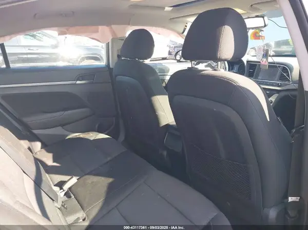 5NPD84LF1JH348752 2018 HYUNDAI ELANTRA - Image 8