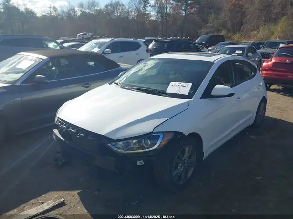 5NPD84LF1JH350520 2018 HYUNDAI ELANTRA - Image 2