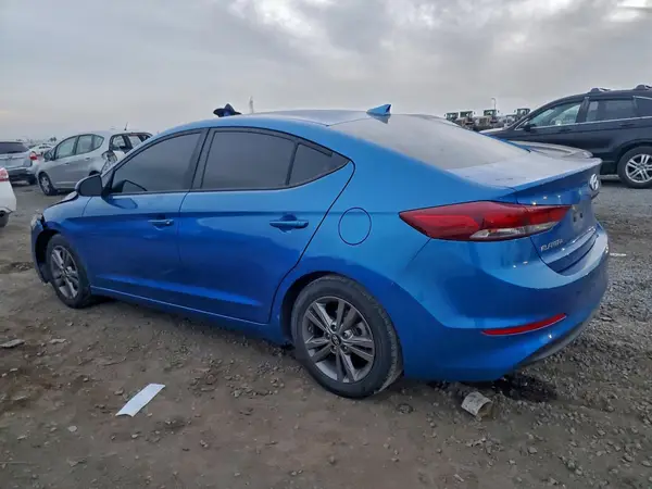 5NPD84LF1JH352350 2018 HYUNDAI ELANTRA - Image 2