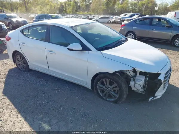 5NPD84LF1JH354700 2018 HYUNDAI ELANTRA - Image 1