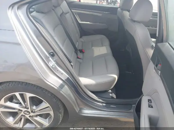 5NPD84LF1JH354793 2018 HYUNDAI ELANTRA - Image 8