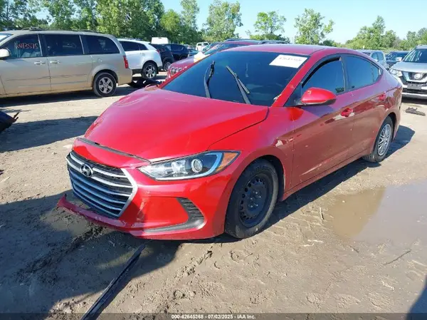 5NPD84LF1JH357077 2018 HYUNDAI ELANTRA - Image 2