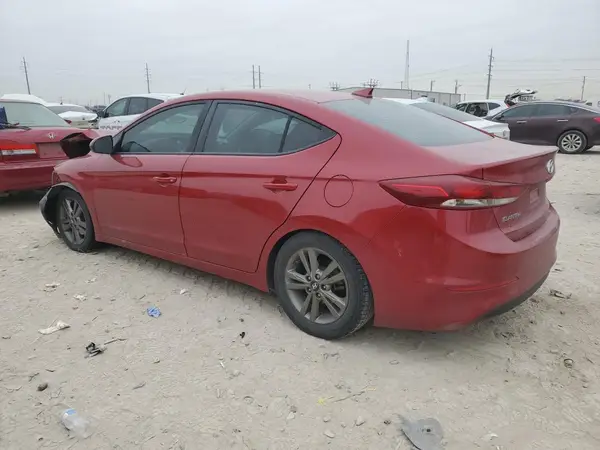 5NPD84LF1JH357242 2018 HYUNDAI ELANTRA - Image 2