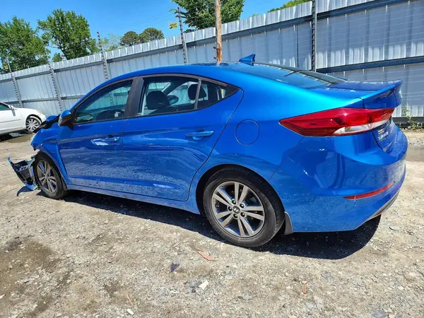 5NPD84LF1JH357435 2018 HYUNDAI ELANTRA - Image 2