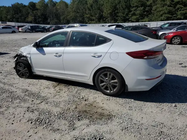 5NPD84LF1JH360349 2018 HYUNDAI ELANTRA - Image 2