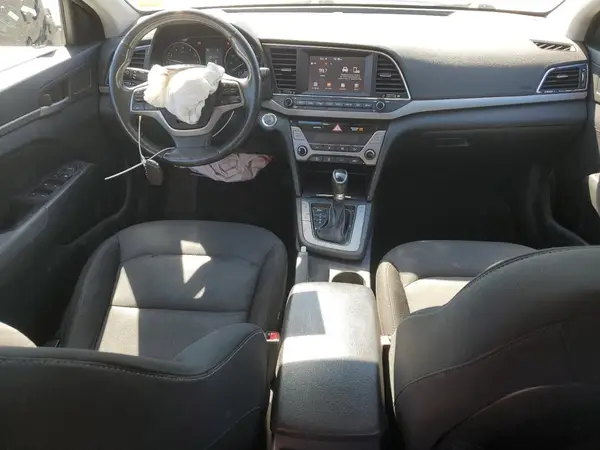 5NPD84LF1JH360349 2018 HYUNDAI ELANTRA - Image 8