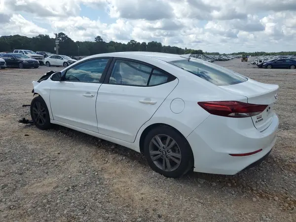 5NPD84LF1JH361372 2018 HYUNDAI ELANTRA - Image 2