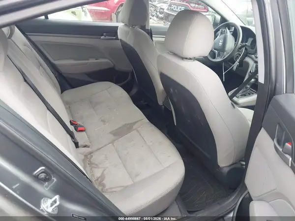 5NPD84LF1JH361842 2018 HYUNDAI ELANTRA - Image 8