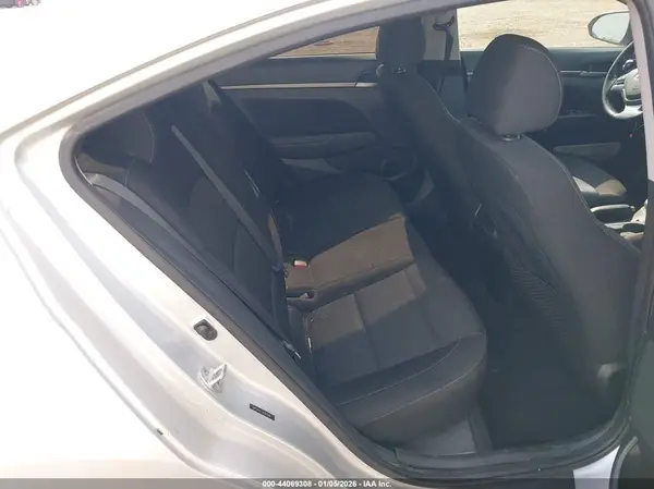 5NPD84LF1JH363106 2018 HYUNDAI ELANTRA - Image 8