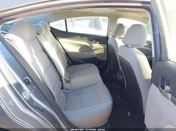 5NPD84LF1JH365969 2018 HYUNDAI ELANTRA - Image 8