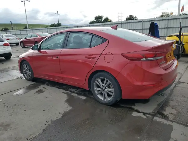 5NPD84LF1JH368368 2018 HYUNDAI ELANTRA - Image 2