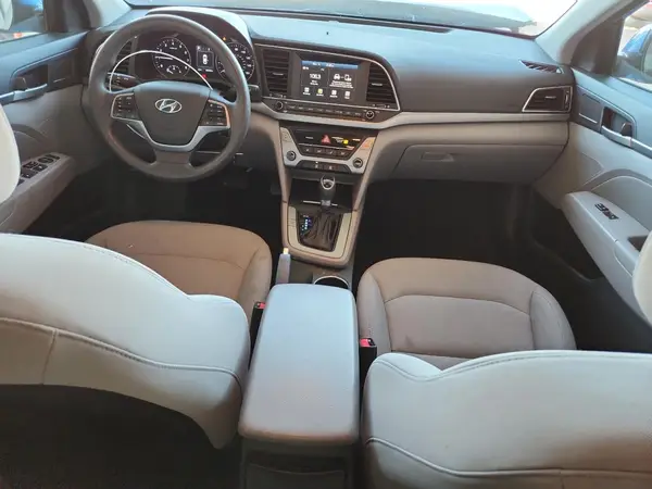 5NPD84LF1JH368516 2018 HYUNDAI ELANTRA - Image 8