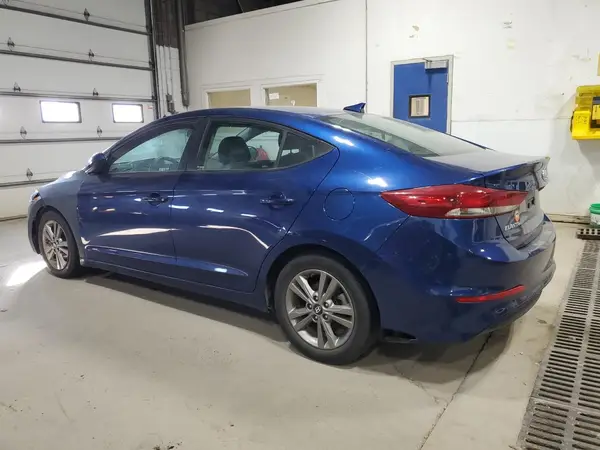 5NPD84LF1JH370976 2018 HYUNDAI ELANTRA - Image 2