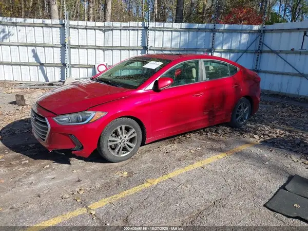 5NPD84LF1JH371321 2018 HYUNDAI ELANTRA - Image 2