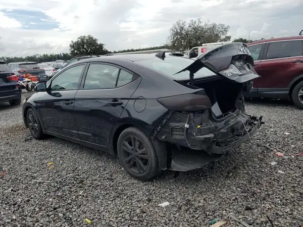 5NPD84LF1JH371903 2018 HYUNDAI ELANTRA - Image 2