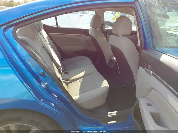 5NPD84LF1JH373098 2018 HYUNDAI ELANTRA - Image 8