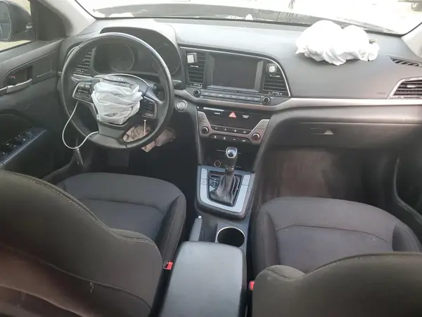 5NPD84LF1JH373330 2018 HYUNDAI ELANTRA - Image 8