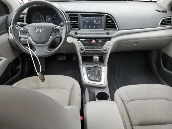 5NPD84LF1JH374445 2018 HYUNDAI ELANTRA - Image 8