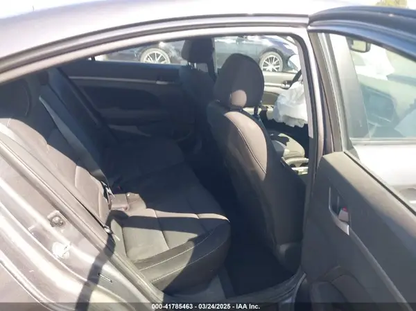 5NPD84LF1JH376406 2018 HYUNDAI ELANTRA - Image 8