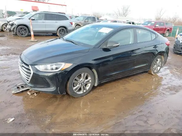 5NPD84LF1JH376695 2018 HYUNDAI ELANTRA - Image 2