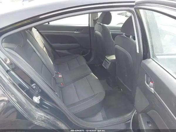 5NPD84LF1JH376695 2018 HYUNDAI ELANTRA - Image 8