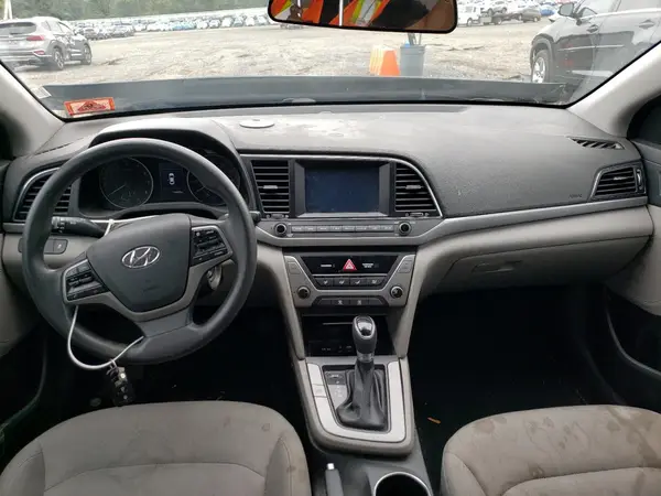 5NPD84LF1JH376700 2018 HYUNDAI ELANTRA - Image 8
