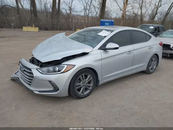 5NPD84LF1JH377393 2018 HYUNDAI ELANTRA - Image 2