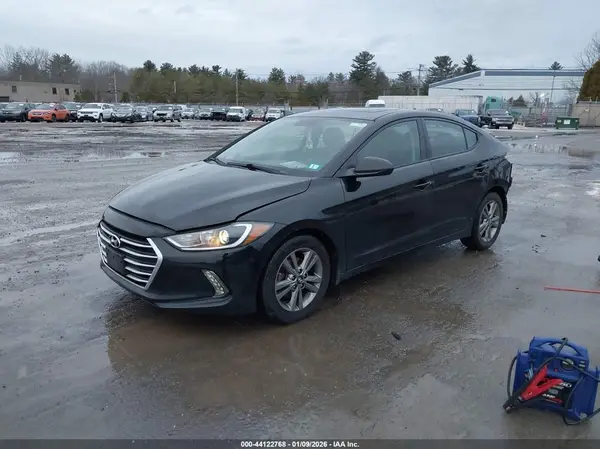 5NPD84LF1JH378530 2018 HYUNDAI ELANTRA - Image 2