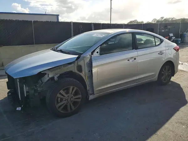 5NPD84LF1JH378558 2018 HYUNDAI ELANTRA - Image 1