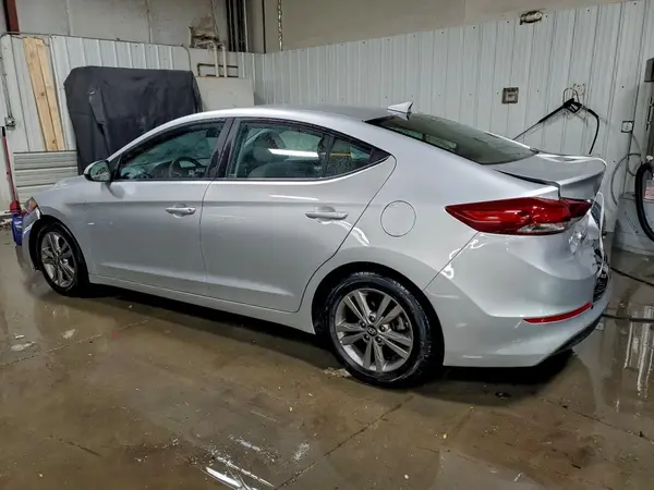 5NPD84LF1JH382626 2018 HYUNDAI ELANTRA - Image 2
