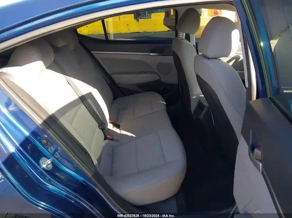 5NPD84LF1JH383467 2018 HYUNDAI ELANTRA - Image 8
