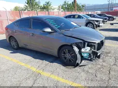 5NPD84LF1JH384487 2018 HYUNDAI ELANTRA